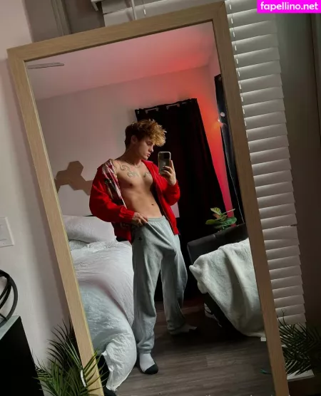 Itscodyandrew OnlyFans Thumbnail #qlvjYFLhMr