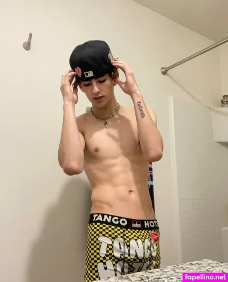 Itsdamiankk OnlyFans Thumbnail #UL0r2quQiH