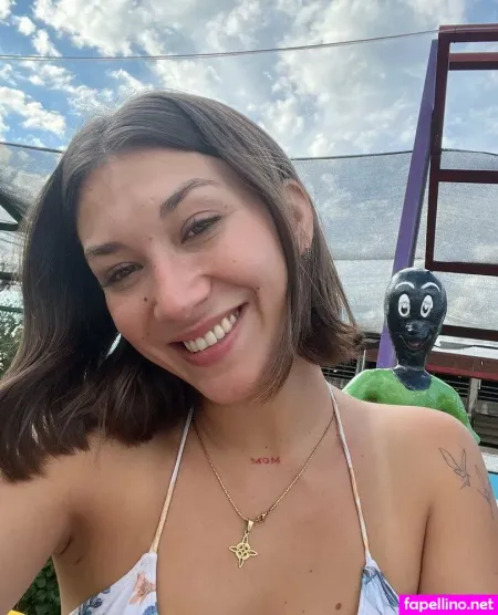 Itsdulce OnlyFans Thumbnail #zyEncO0HDZ