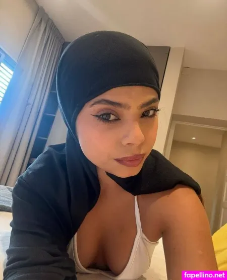 Itsfatimahassan OnlyFans Thumbnail #UyMCD3mgGX