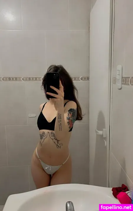 Itsfoxiefree OnlyFans Thumbnail #vtfWCXRPca