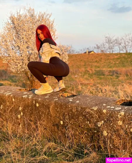 Itsfoxyhoe OnlyFans Thumbnail #VicRPT3PLg