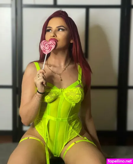 Itsfoxyhoe OnlyFans Thumbnail #uvJFFvcY6v