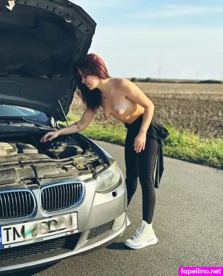 Itsfoxyhoevip OnlyFans Thumbnail #GnJ56bzsiz