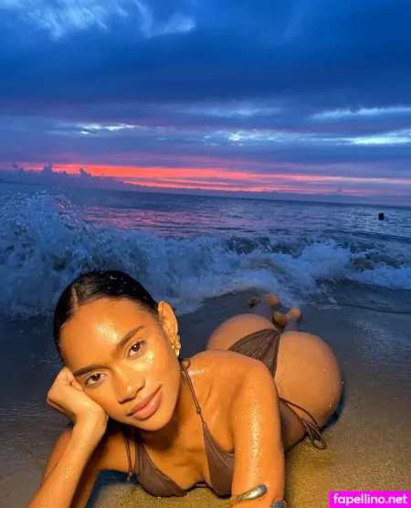 Itsgiafox OnlyFans Thumbnail #W4KkpldxHA