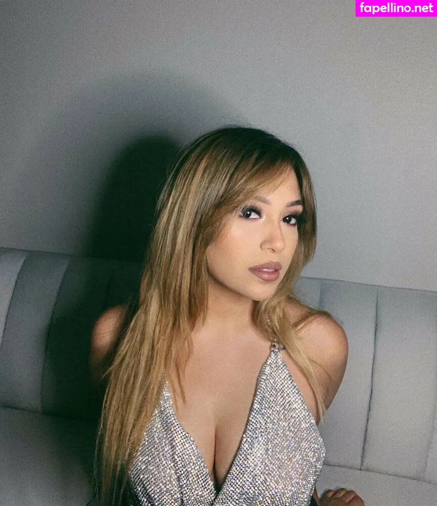 Iman "Izzy" Ramzan, itsizziman, jbizz31 Nude Leaked OnlyFans Photo #1yVI2NExSL