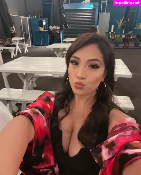 Itsizziman OnlyFans Thumbnail #Uro3OU1mM0