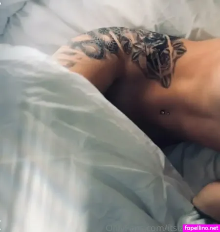 Itsizzybabe4 OnlyFans Thumbnail #4cf9HeHUWy