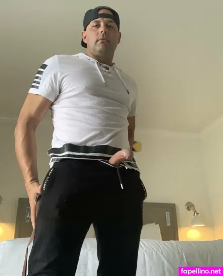 Itsjohnnycartelxxx OnlyFans Thumbnail #qRbTFx9ufT