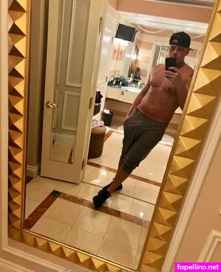 Itsjohnnycartelxxx OnlyFans Thumbnail #tOype8pyFI