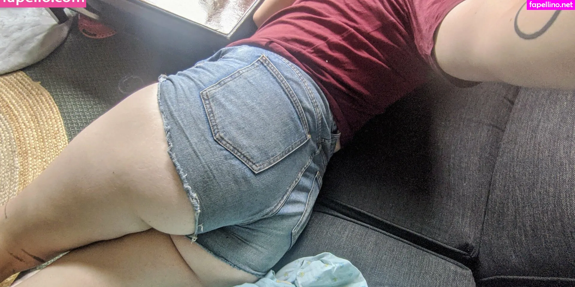 itsjunebug_, itsjunebug__ Nude Leaked OnlyFans Photo #6MqEFzUEdU