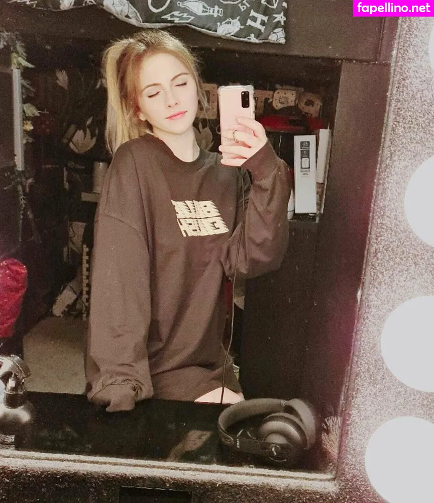 anna, dreamsoffame, itsjustdesire, sensitivesorry Nude Leaked OnlyFans Photo #KZLVqueCUv