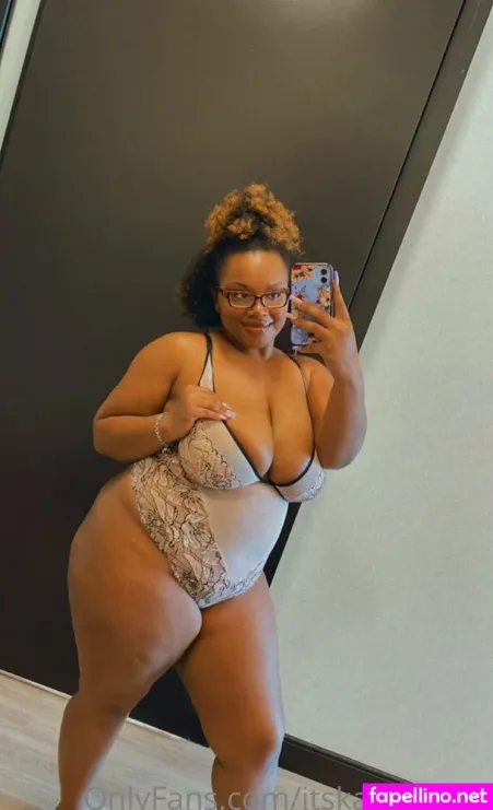 Itskandykxxx OnlyFans Thumbnail #e8dqV1Zefo