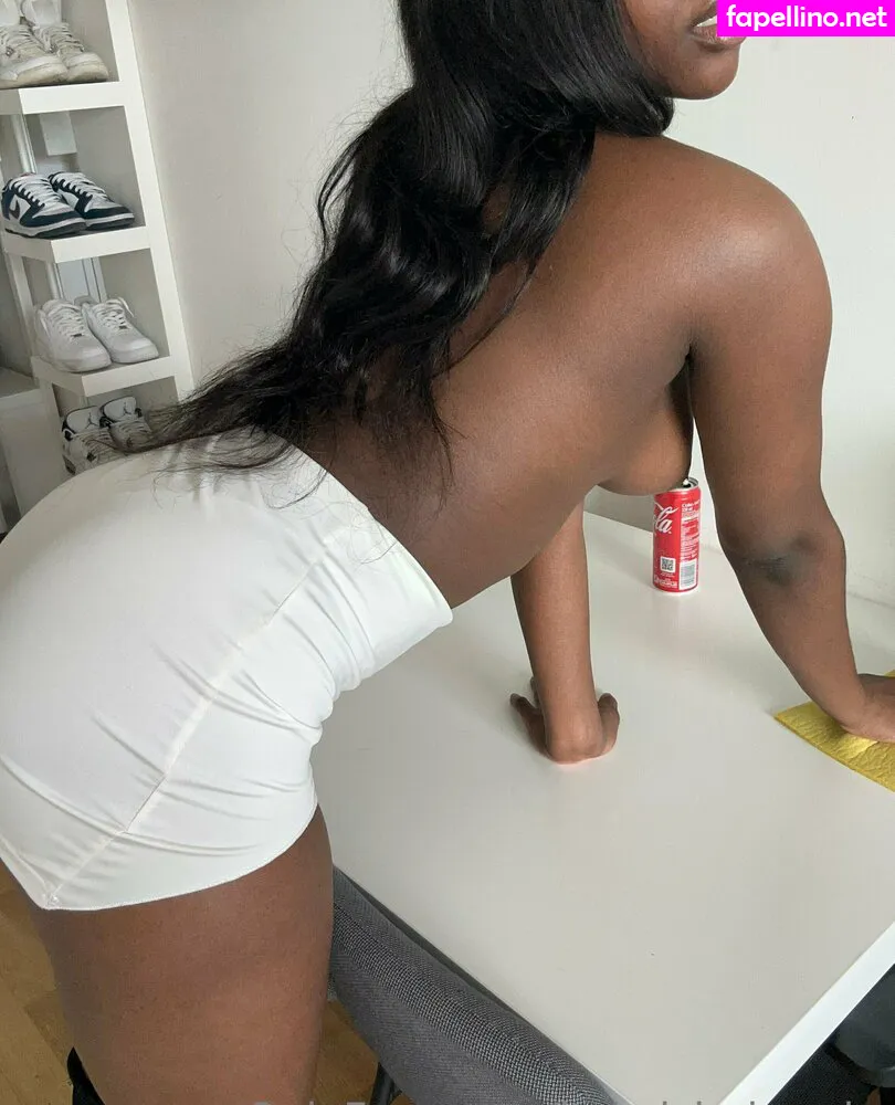 itskeishabrooks, keishabrooks_sa Nude Leaked OnlyFans Photo #2HmlVVvC99