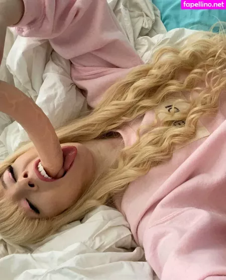Itskenziereeves OnlyFans Thumbnail #0npbxWGNAM