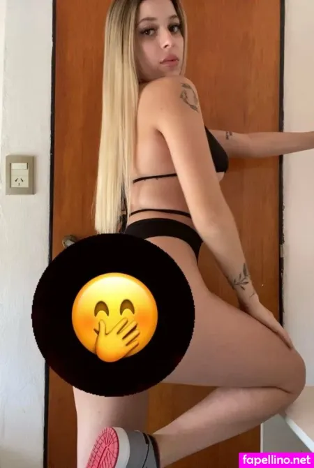 Itskhloe OnlyFans Thumbnail #oXmUAcw83h