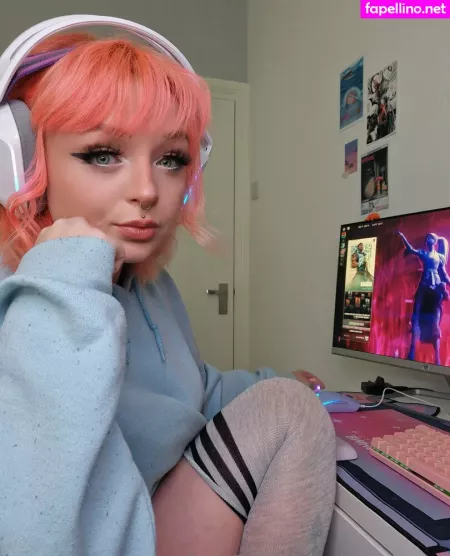 Itskhloelol OnlyFans Thumbnail #IsXDw3Ej2f