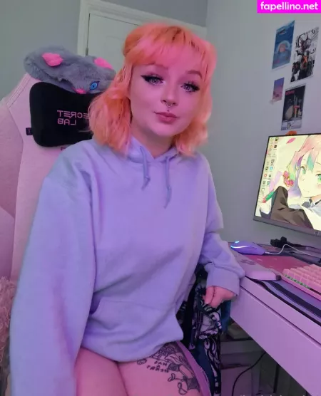 Itskhloelol OnlyFans Thumbnail #fK29ycJgSh