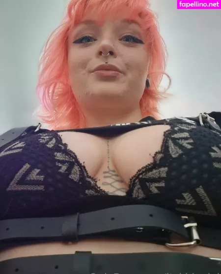 Itskhloelol OnlyFans Thumbnail #kZUB5XJcrG