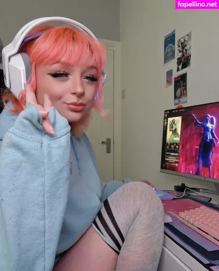 Itskhloelol OnlyFans Thumbnail #qAdl51MsvC