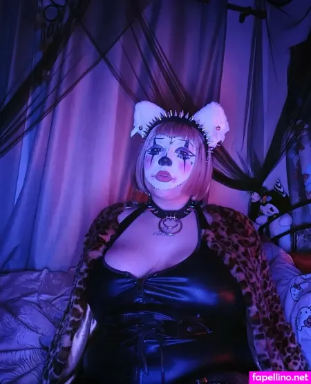 Itsklownkitten OnlyFans Thumbnail #1t5cVpwZer