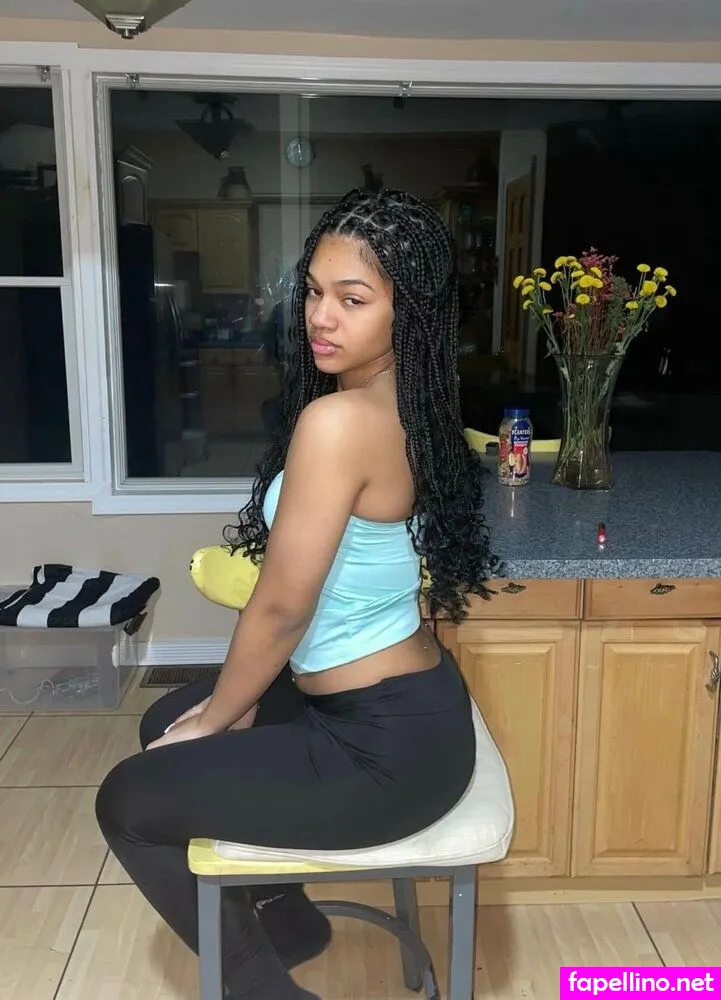 about, hollywoodjinx, itslealondon Nude Leaked OnlyFans Photo #HArzoXKNfv