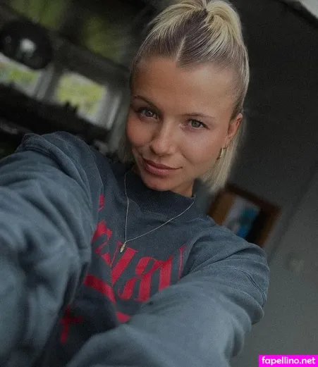 Itsleo Nieee OnlyFans Thumbnail #D0tLrHLzQ0