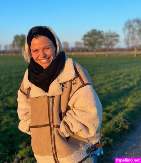 Itsleo Nieee OnlyFans Thumbnail #UAfZZvolyJ