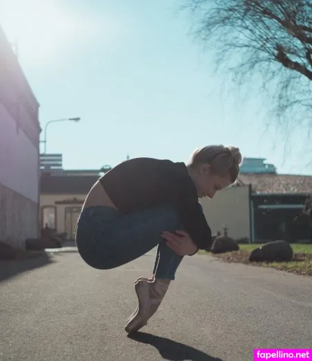 Itsleo Nieee OnlyFans Thumbnail #zBRLLRIuhU