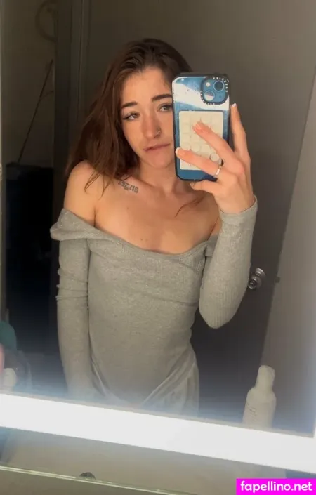 Itslolariv OnlyFans Thumbnail #LZnc8luWzl