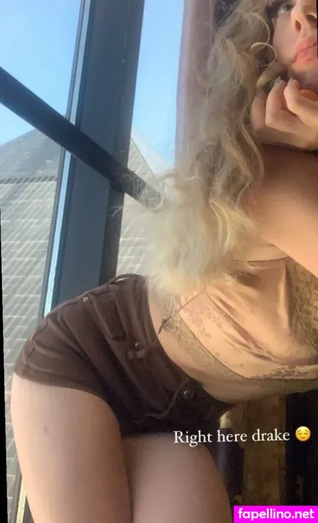 Itslovelyava OnlyFans Thumbnail #JIOIWNf0r7