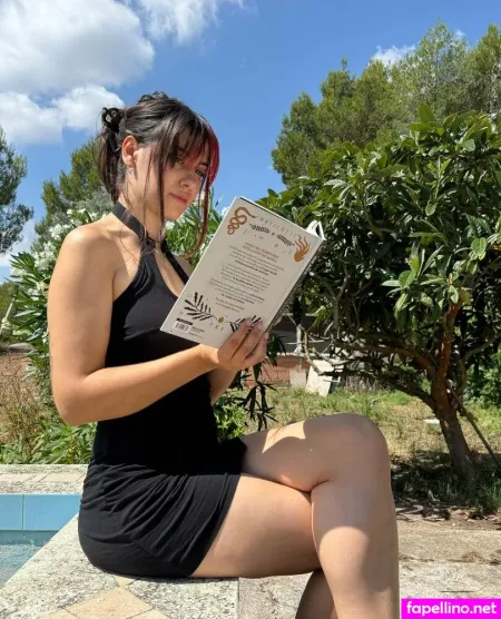 Itslunasantiago OnlyFans Thumbnail #d28NqGtdwf