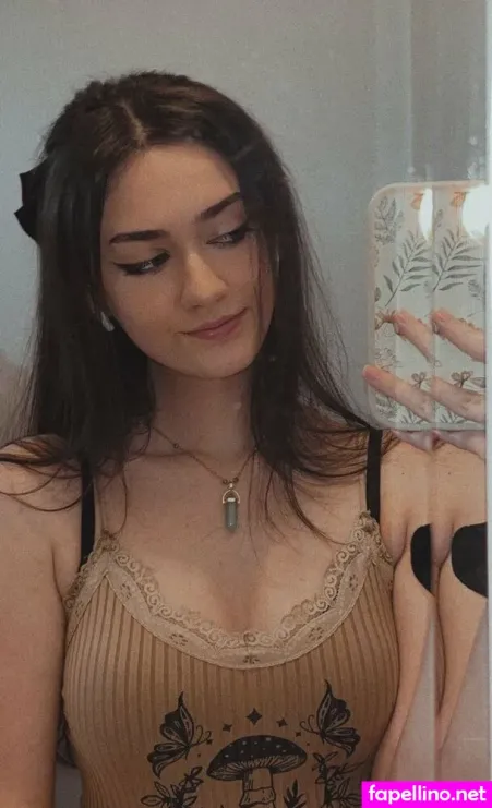 Itsmalic3 OnlyFans Thumbnail #htlH5xcRCl