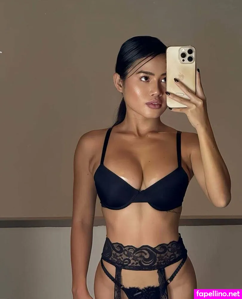 itsmearra, itsmearra__, ms_arra20 Nude Leaked OnlyFans Photo #ARxmuY85yy