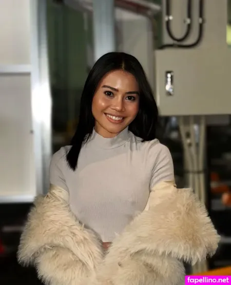 Itsmearra 3 OnlyFans Thumbnail #xXX20LYn24