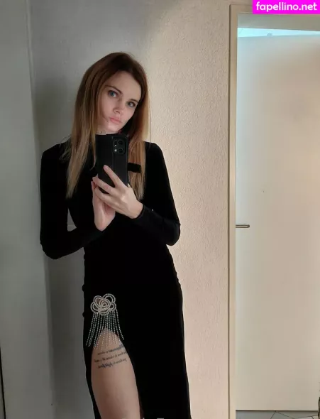 Itsmekaro OnlyFans Thumbnail #q6YnG2bOp3