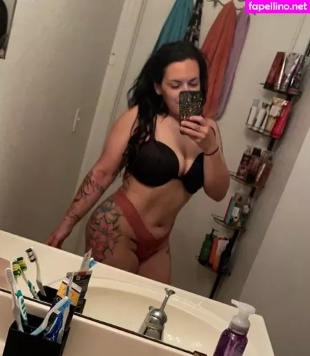 Itsmellybaybee OnlyFans Thumbnail #nvTpEn5uRL