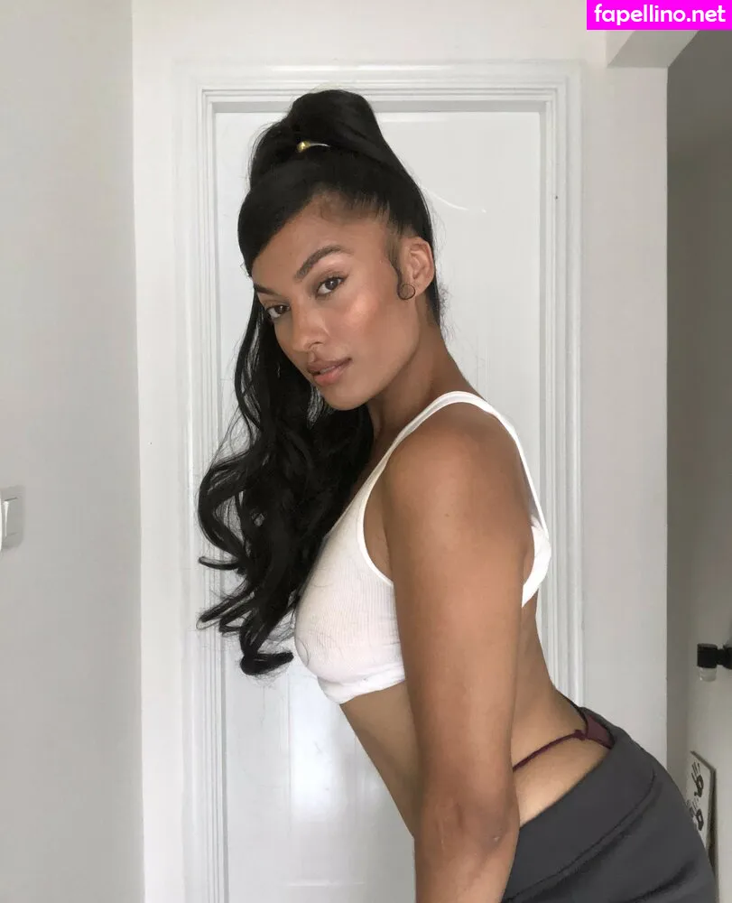 Naomi, Naomitrotz, iitsmenaomiii, itsmenaomi Nude Leaked OnlyFans Photo #1HxBwapLLB