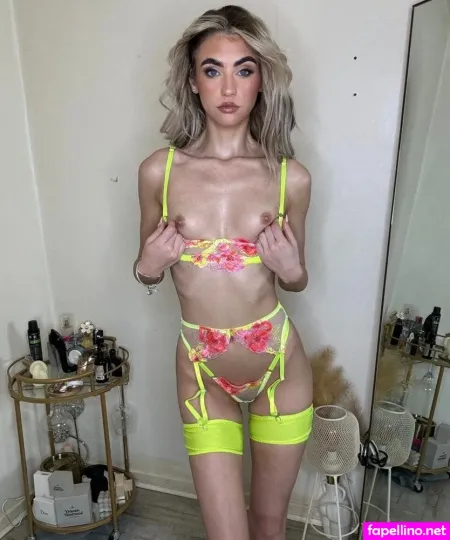 Itsmillsxo OnlyFans Thumbnail #RRphslraX5