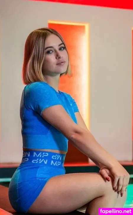 Itsmisabell OnlyFans Thumbnail #u7pF1YDdZY