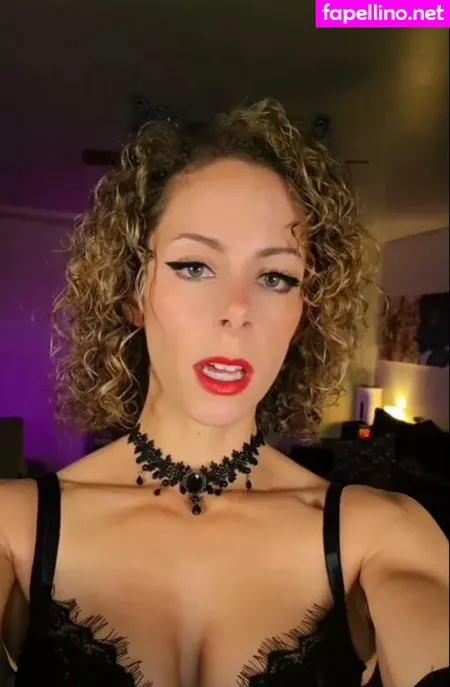 Itsmisscurly OnlyFans Thumbnail #1HytQFt7vV