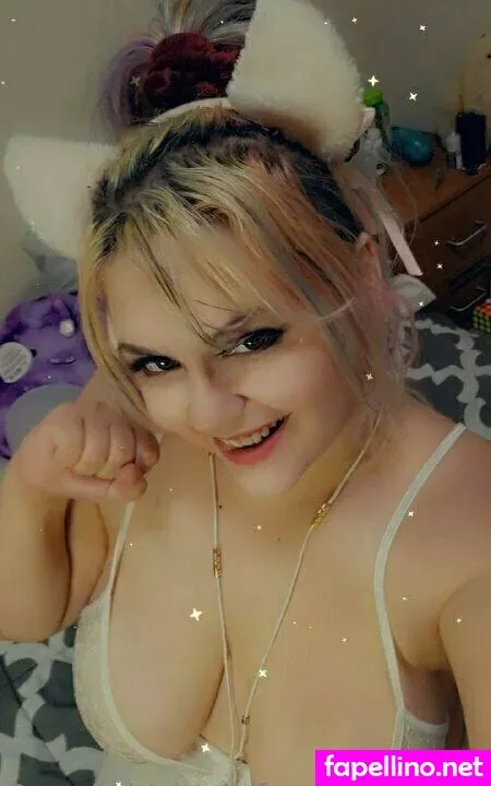 Itsmollyxgrey OnlyFans Thumbnail #FoTj3TlBbW