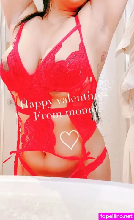 Itsmomosweeterthansweet 2 OnlyFans Thumbnail #BsbVB1XH11