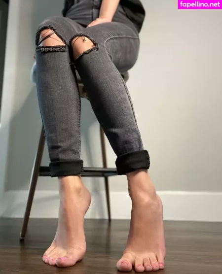 Itsnatysfeet OnlyFans Thumbnail #z2WXLhkSnq