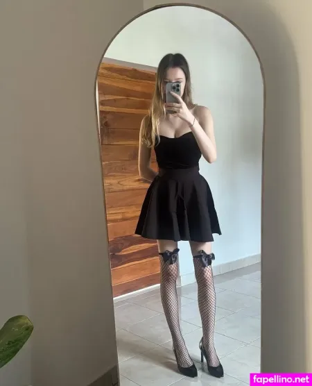 Itsnikadivine OnlyFans Thumbnail #7yBV9ATSzf