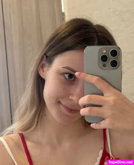 Itsnikadivine OnlyFans Thumbnail #O4BaS9osHb