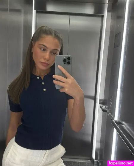 Itsoliviabaileyy 1 OnlyFans Thumbnail #s4COgCkgLO