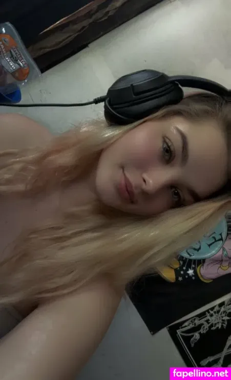 Itsonlyalexisss OnlyFans Thumbnail #5jKEKAAZv0