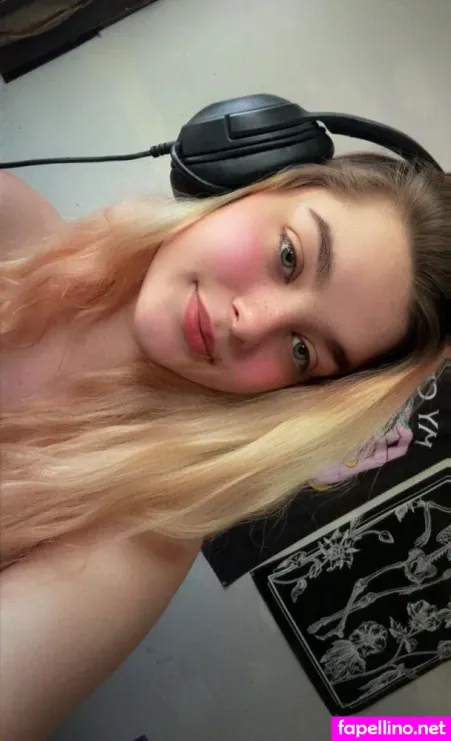 Itsonlyalexisss OnlyFans Thumbnail #VfI8n4CJZP