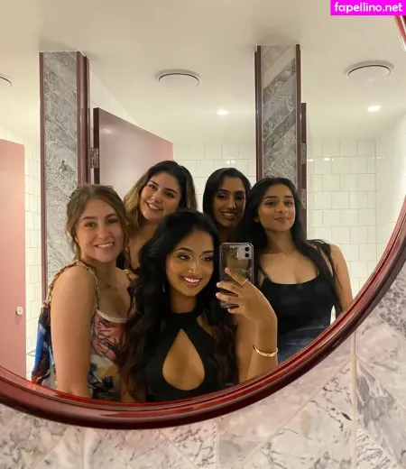 Itsparvathik OnlyFans Thumbnail #2Ocf6AD4Tt